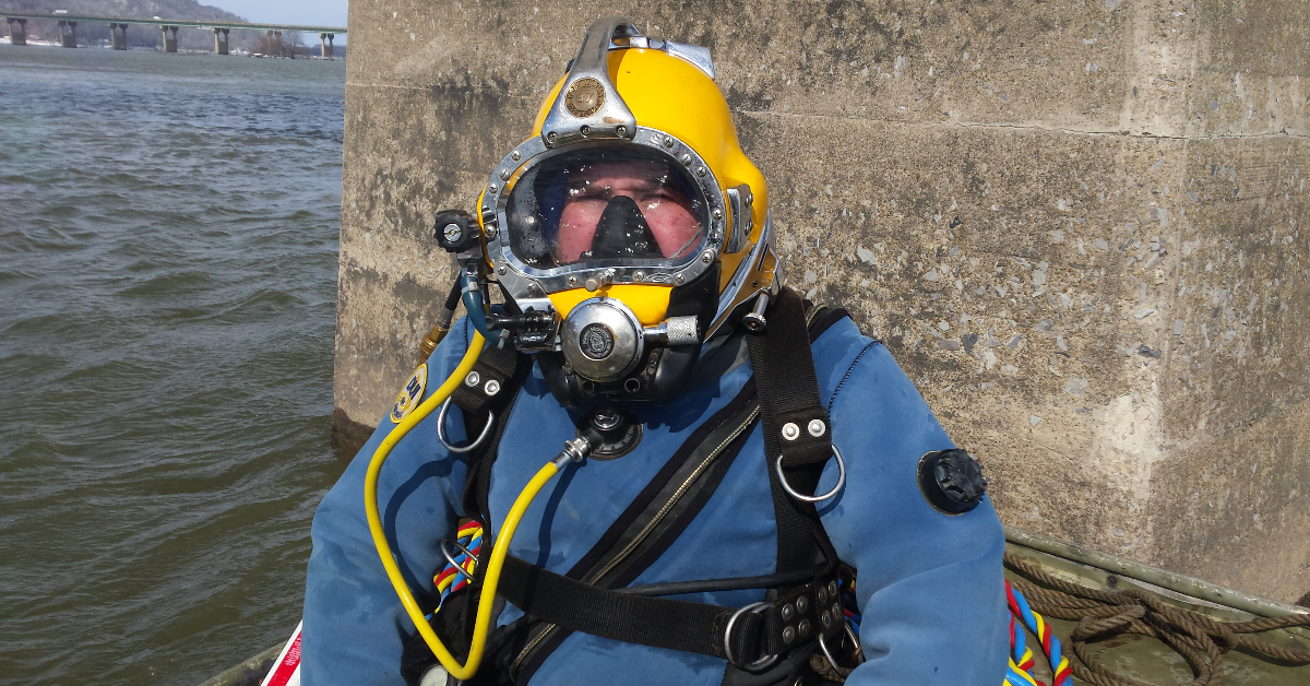PennDOT Underwater Bridge Inspection Diver
